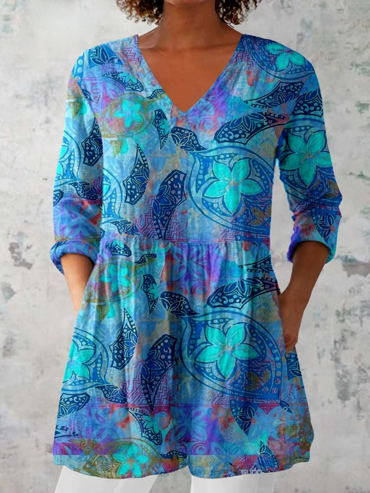 WOMEN'S COLLECTION